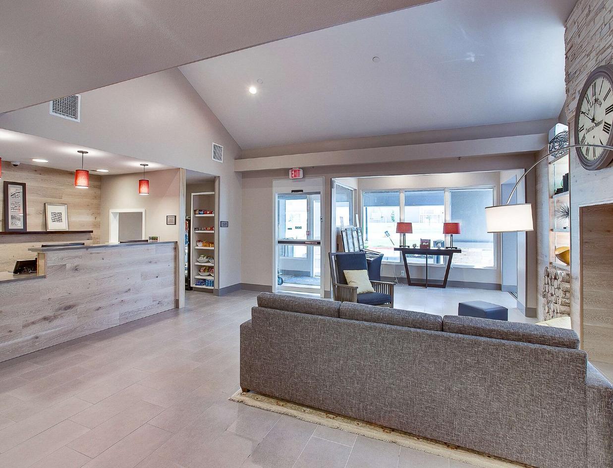 Country Inn & Suites By Radisson, Wichita East, Ks Екстериор снимка