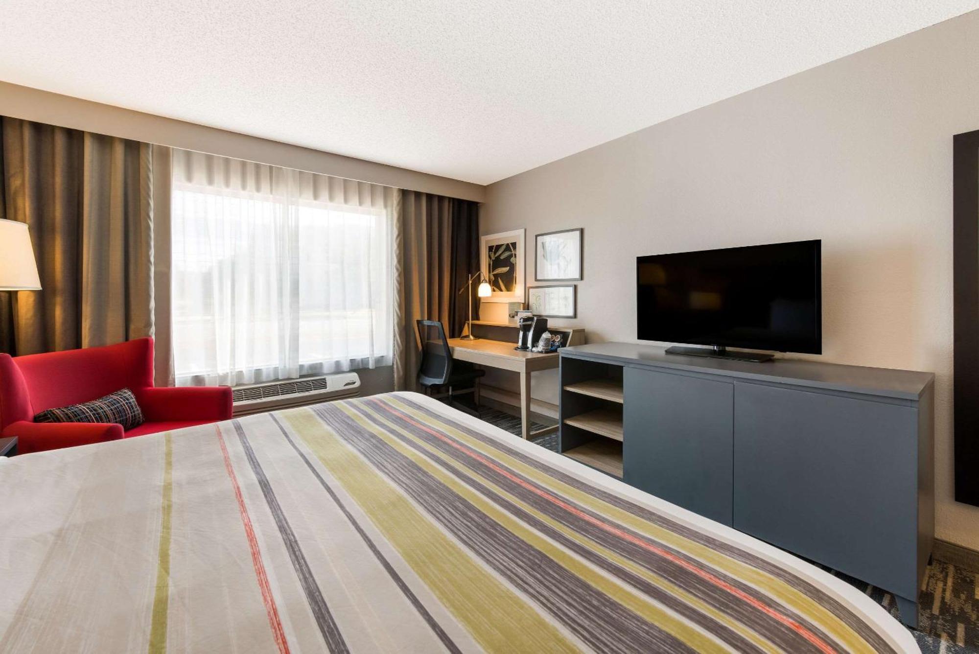 Country Inn & Suites By Radisson, Wichita East, Ks Екстериор снимка