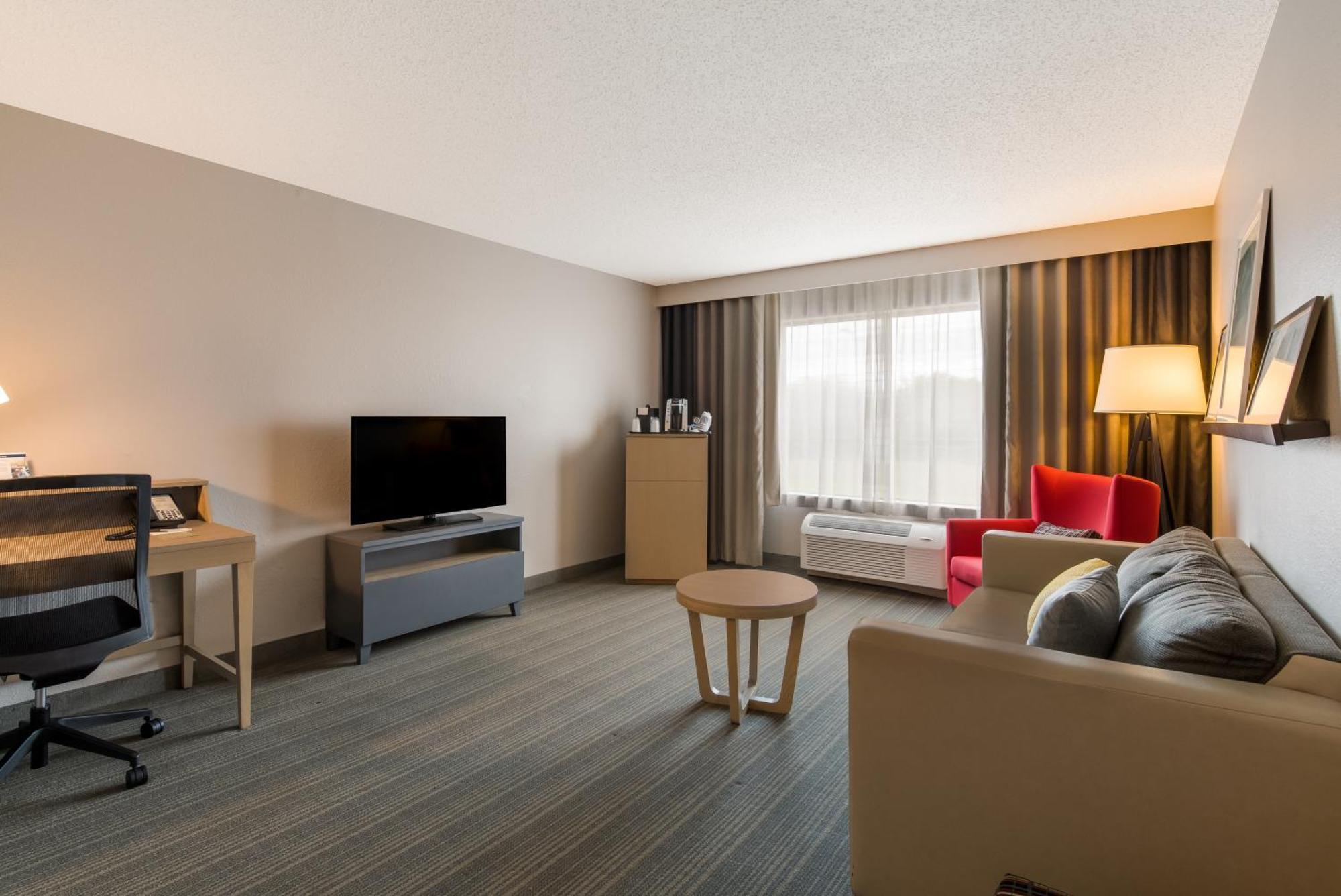 Country Inn & Suites By Radisson, Wichita East, Ks Екстериор снимка