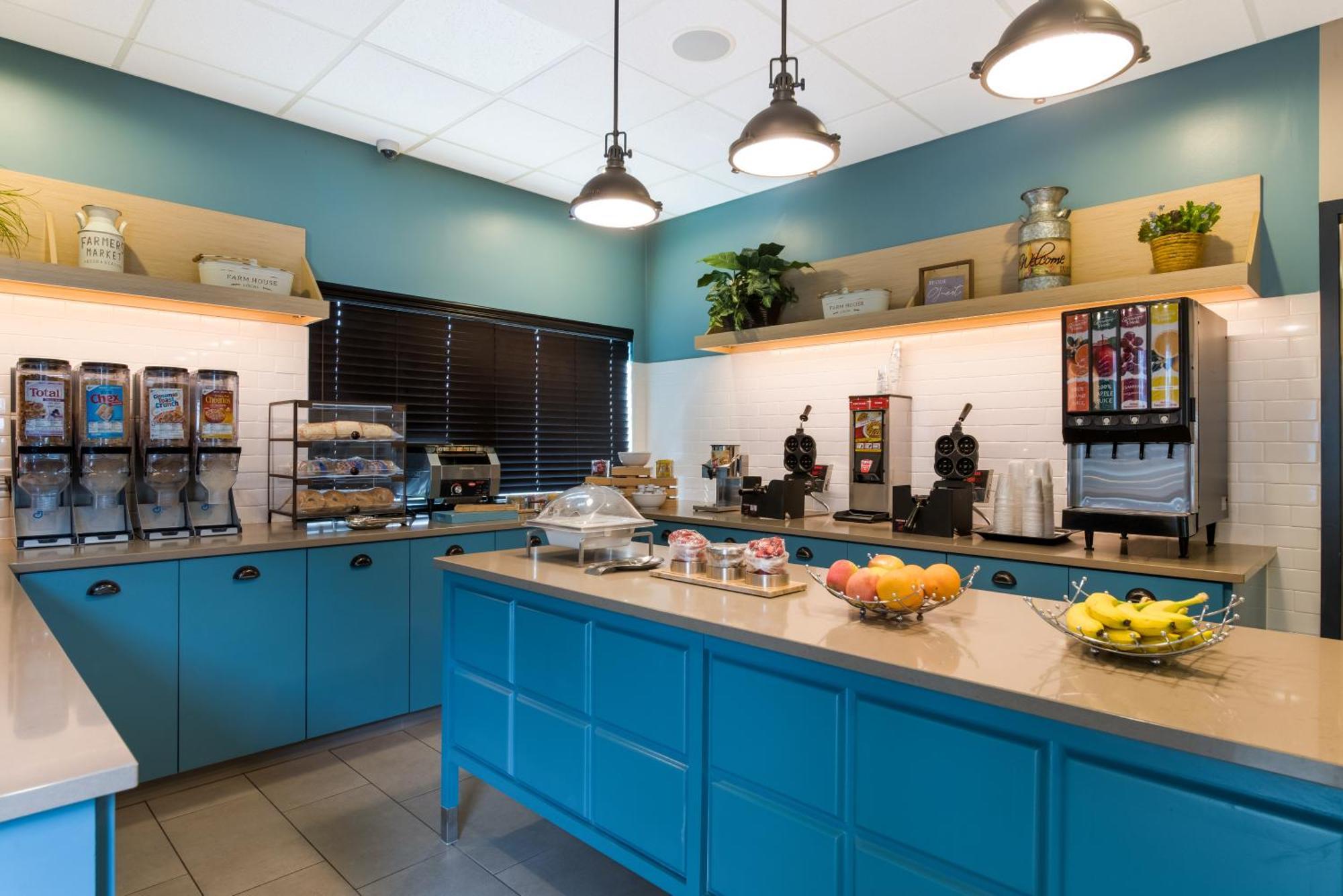 Country Inn & Suites By Radisson, Wichita East, Ks Екстериор снимка